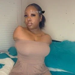 KASH✨'s avatar