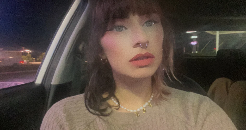 Peachie Fox's avatar
