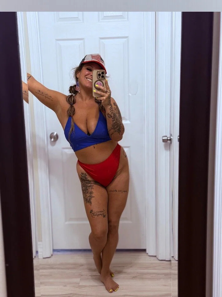 TabithaLee 💋FREE