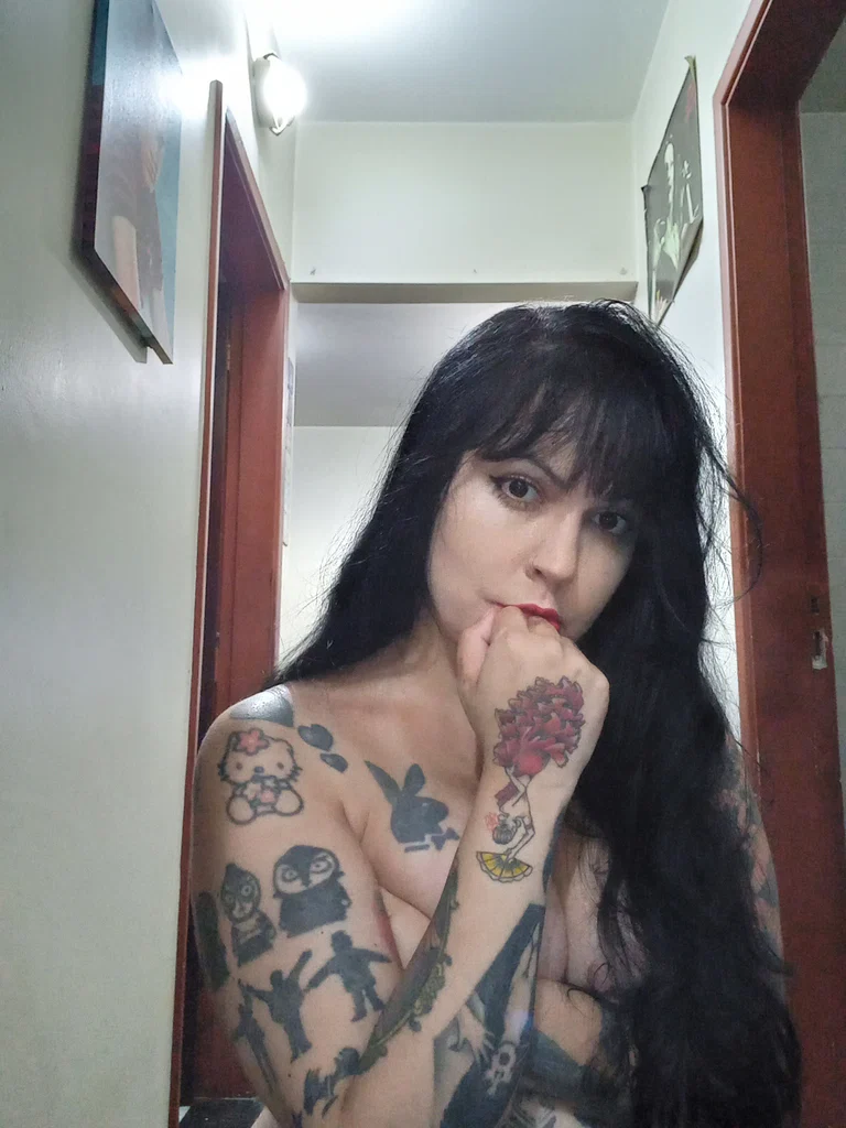 Luciana's avatar