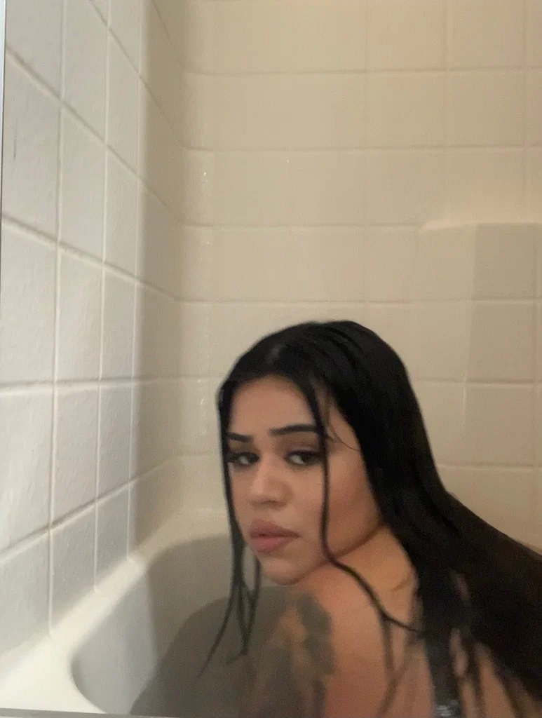 esmeralda's avatar