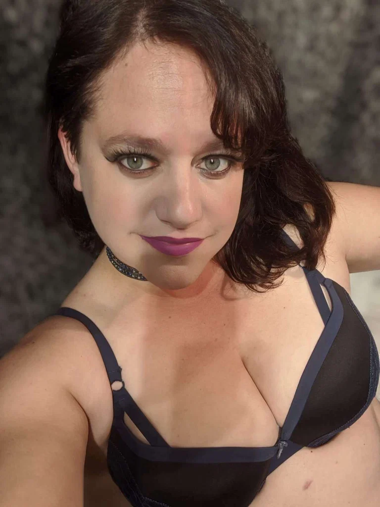 CeCe Phoenix VIP's avatar