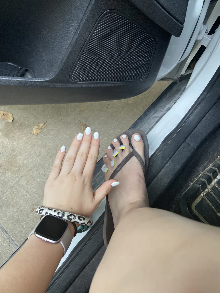feet friends's avatar