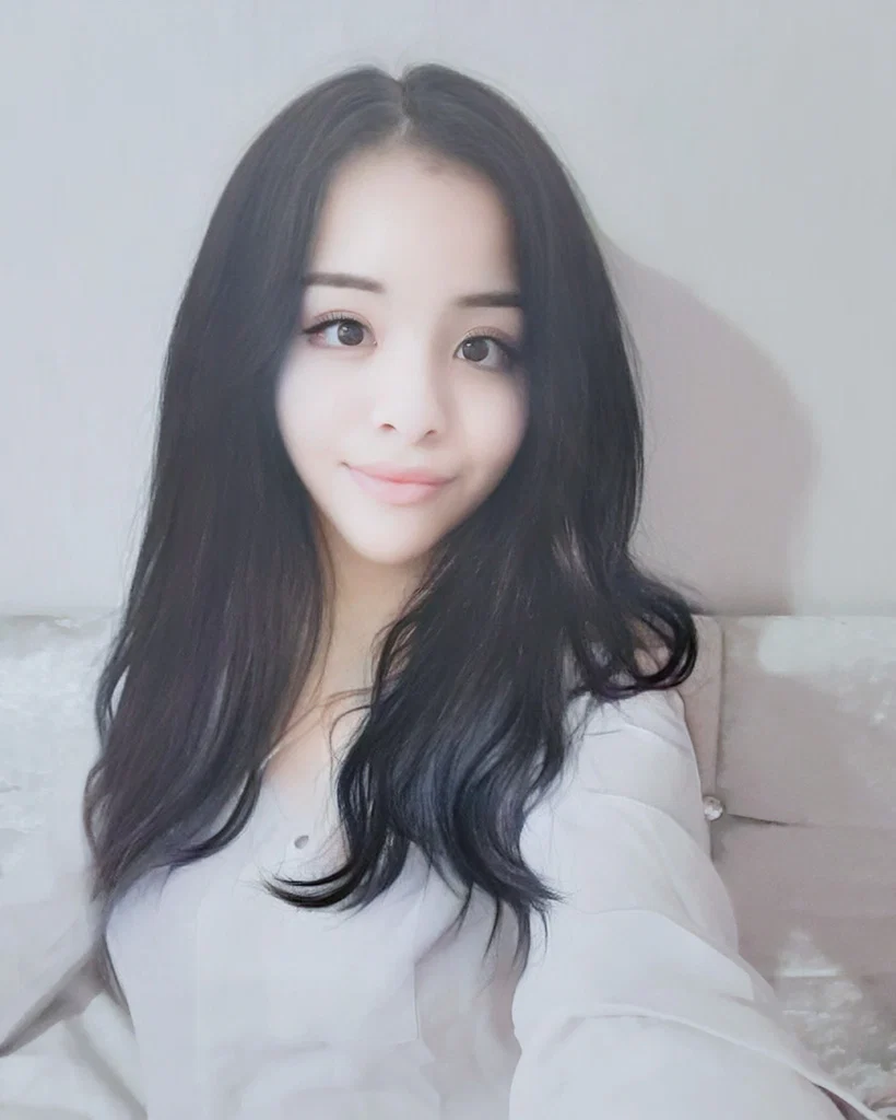 KAYLAH's avatar
