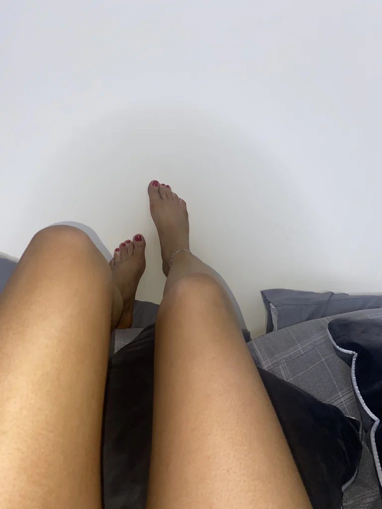 Sweet Feet's avatar