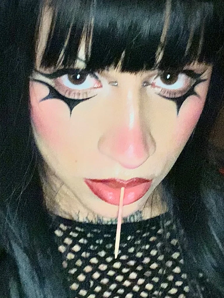 Vivian's avatar