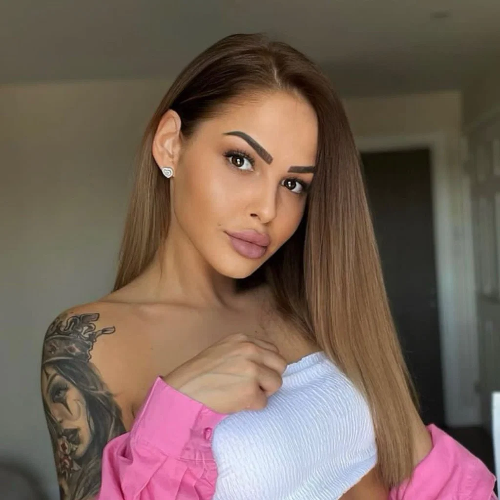 Stacey 💋's avatar
