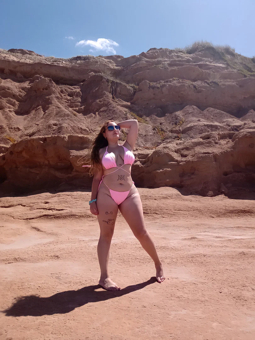Curvy girl PAWG NOT PPV π profile banner