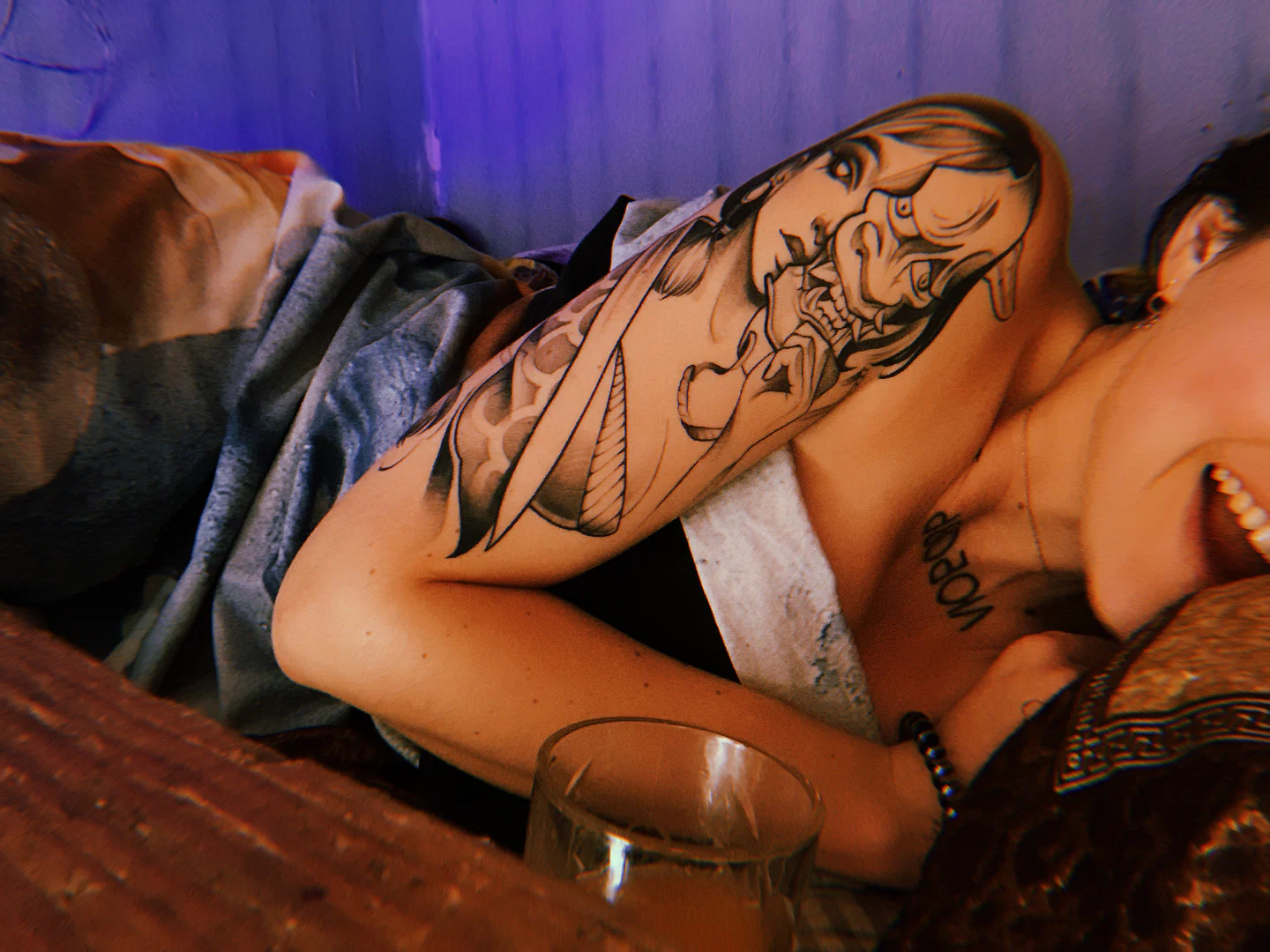 LoveIsJulia profile banner