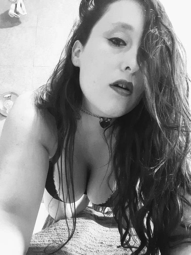 💗Your good girl82💗's avatar