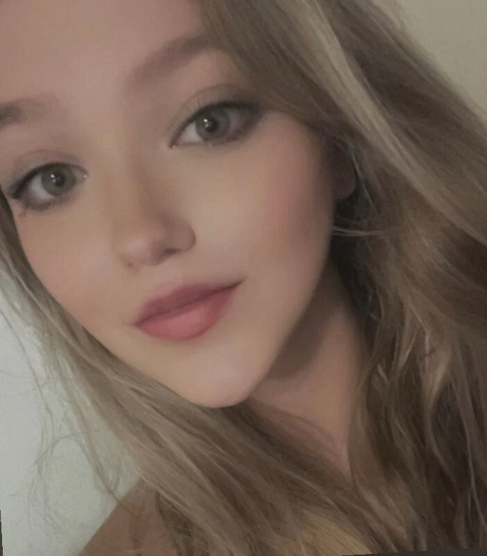 Lizzy Sins