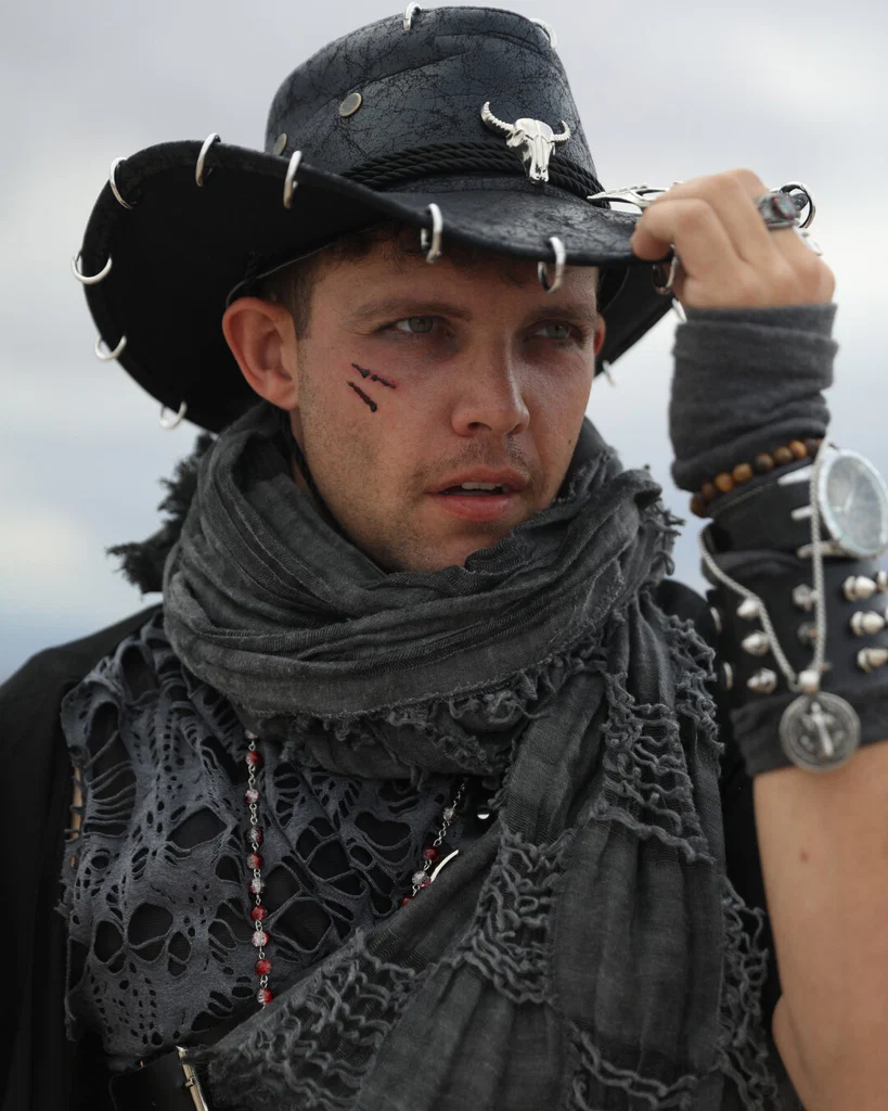 Brandon Magnum