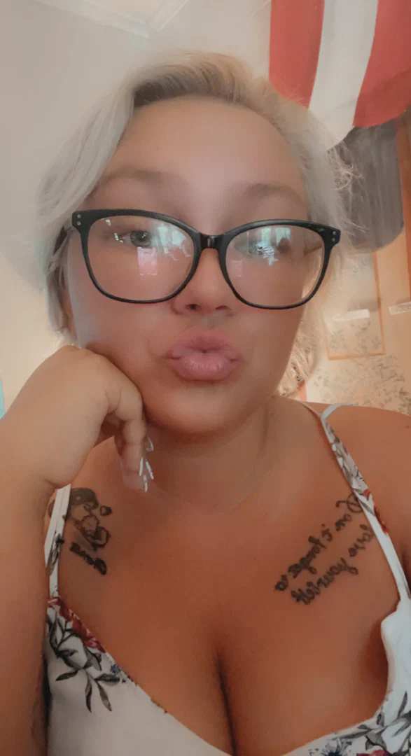 Sexykimmykitty25 profile banner