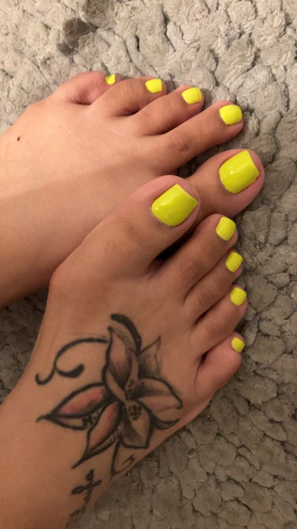 Ms. Pretty Toez profile banner