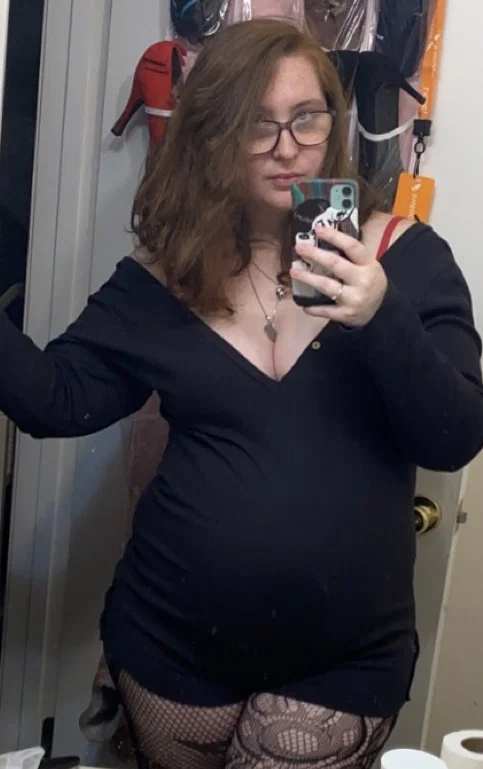 Pretty and Pregnant's avatar