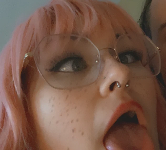 fawn strips <3's avatar