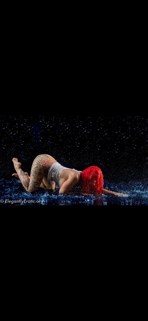 Roxi Keogh profile banner