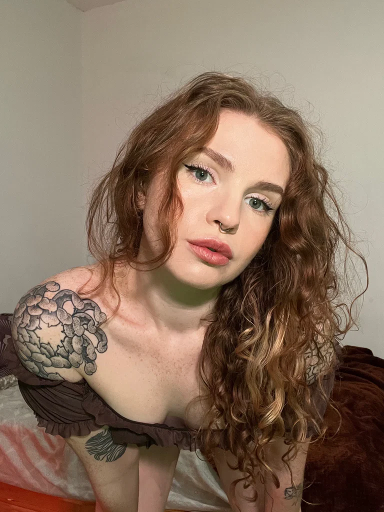 Maya Fox's avatar