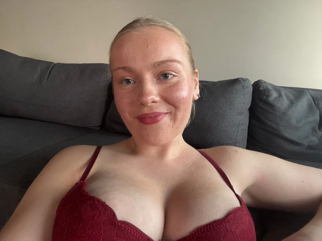 Sophie Dale's avatar
