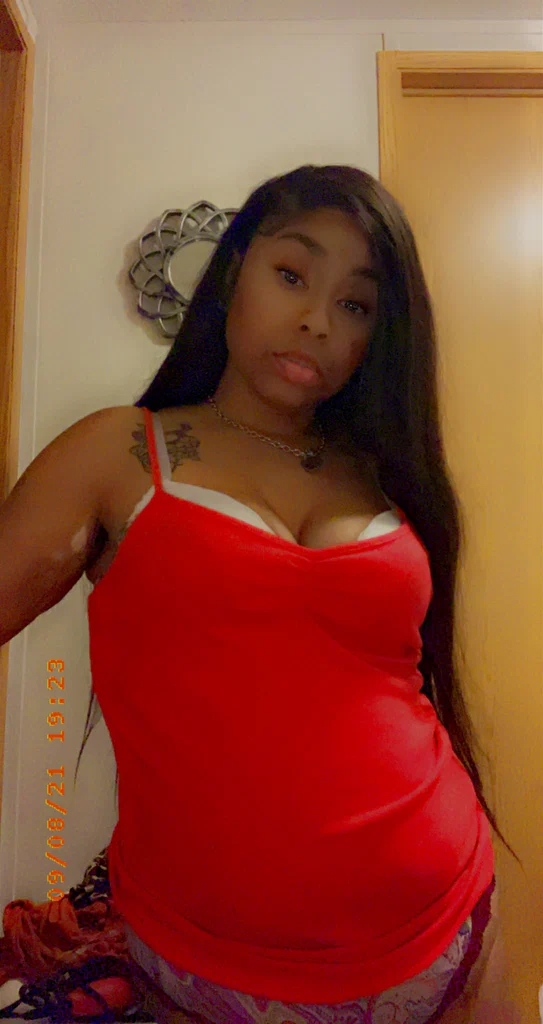 Nia MzCarameldeluxxx8's avatar