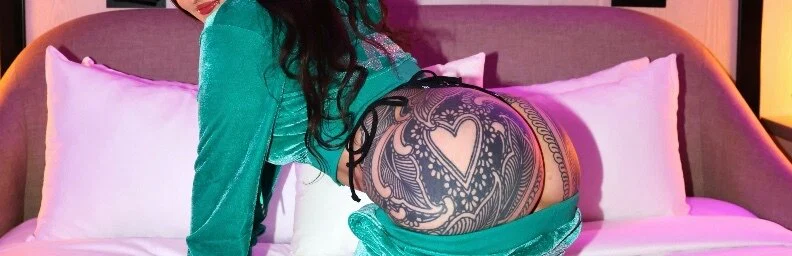 Inkedgodd3ss inked a$$ profile banner