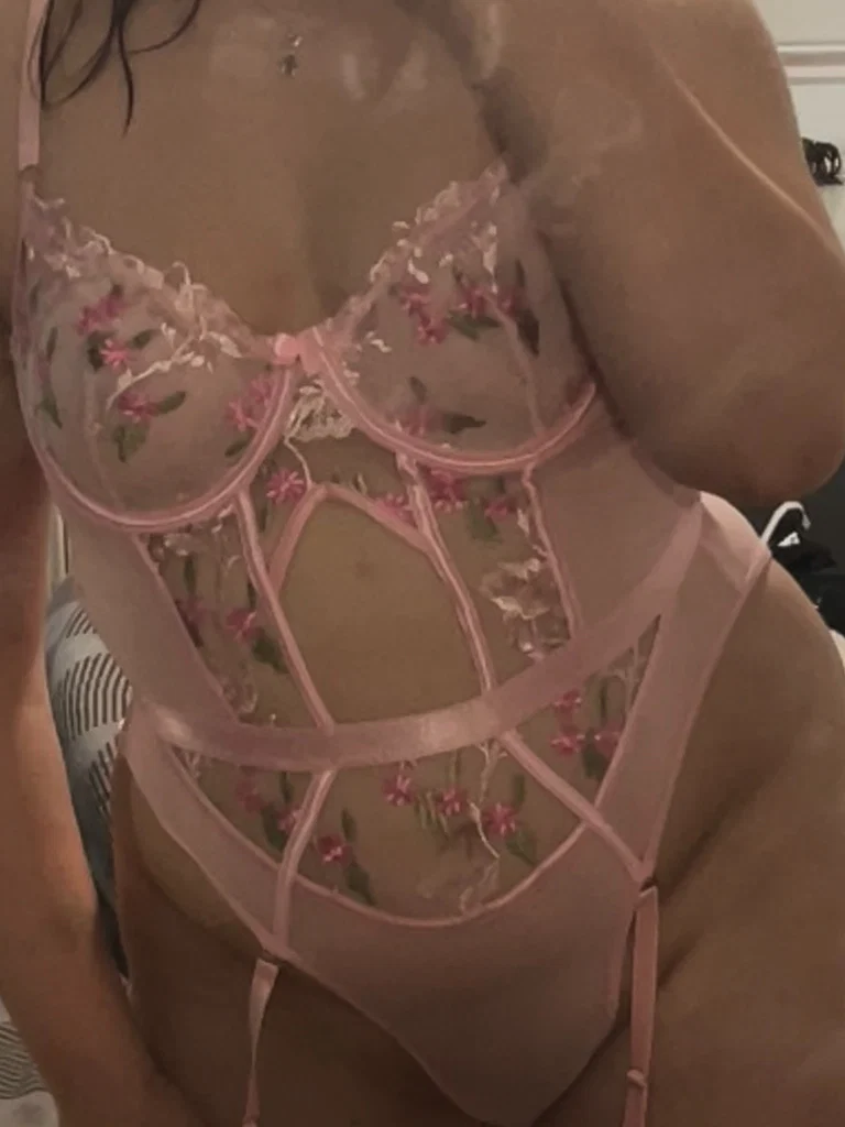 Sarah Leigh-Jones's avatar