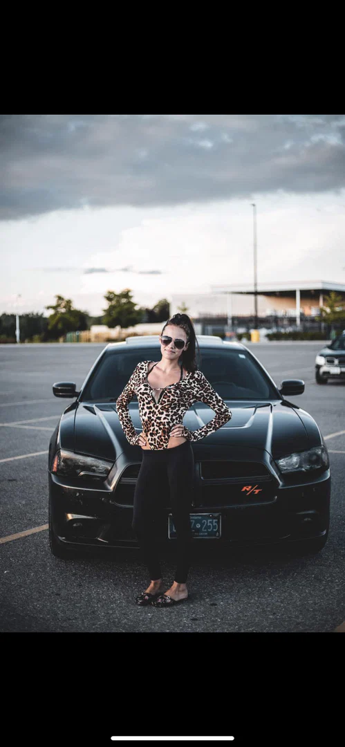 BABE MOM VIP profile banner