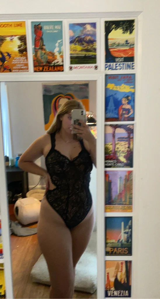 Emma <3's avatar