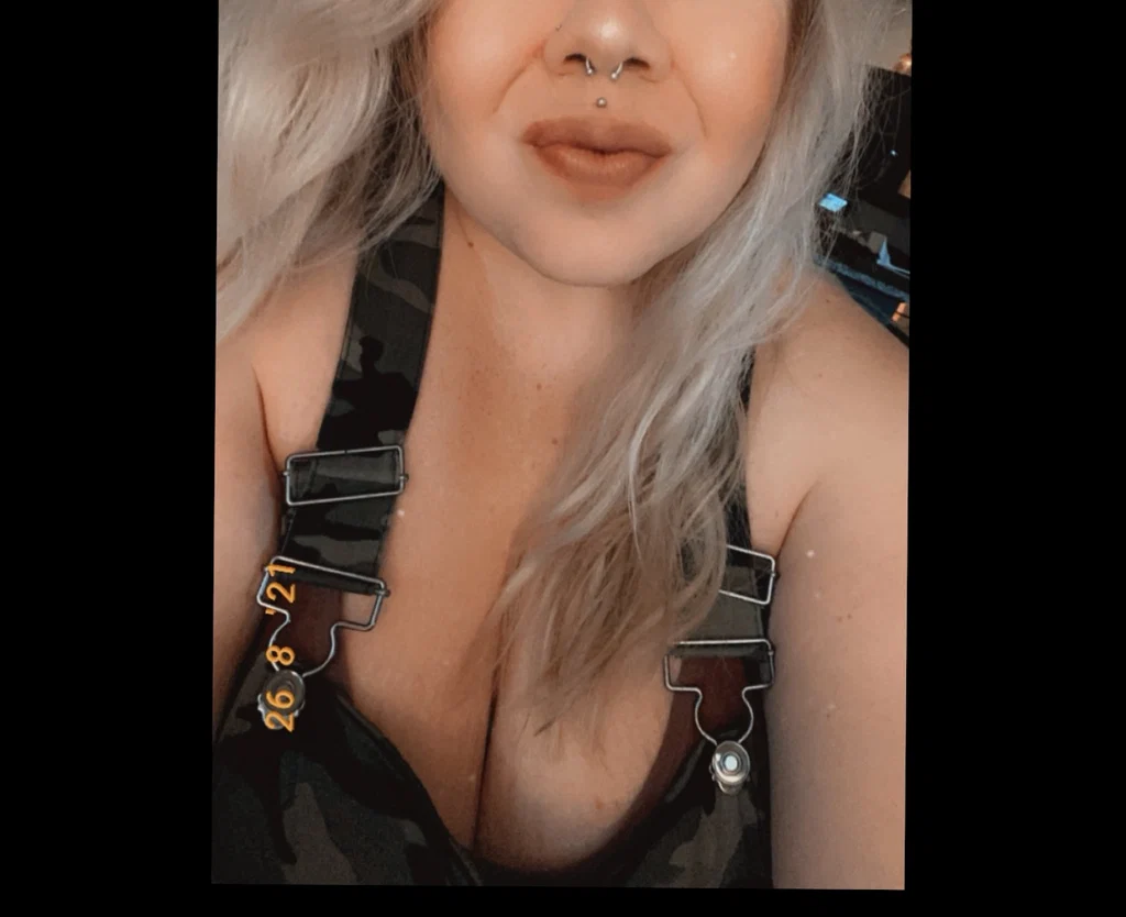 Kayla Marie's avatar