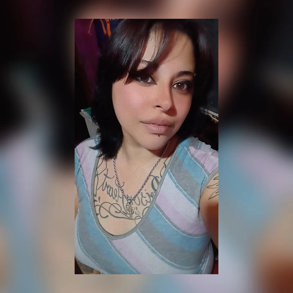 Nira 🔥‼'s avatar
