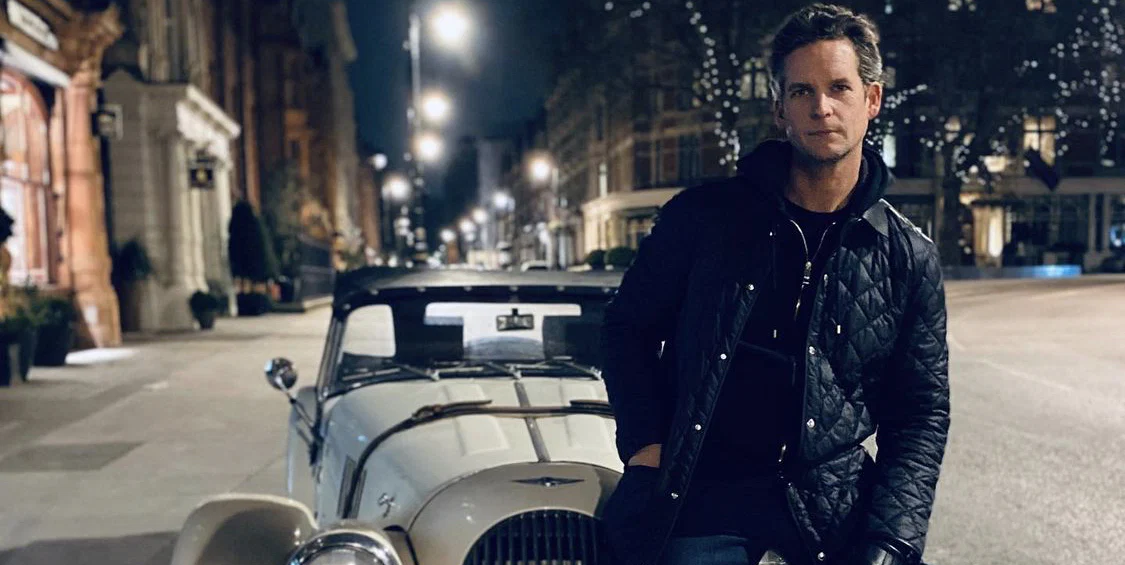Tom brooks profile banner