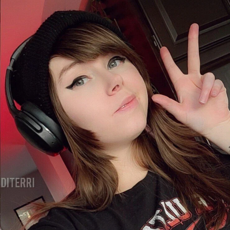 TeddiTerriVIP's avatar
