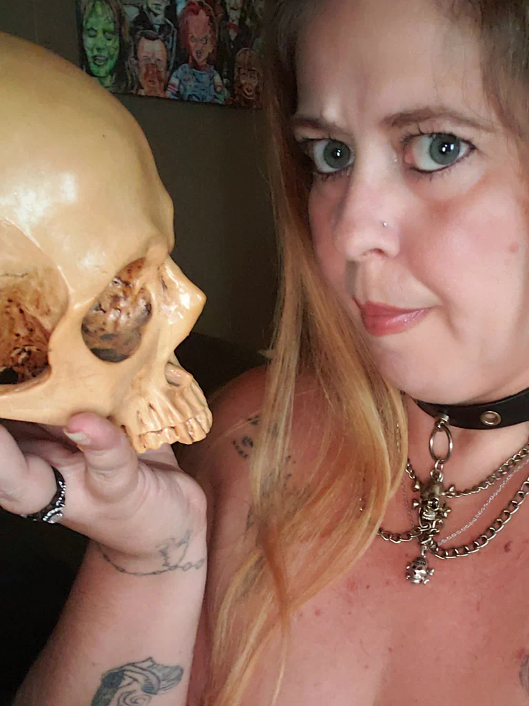 Betty Bonezer's avatar
