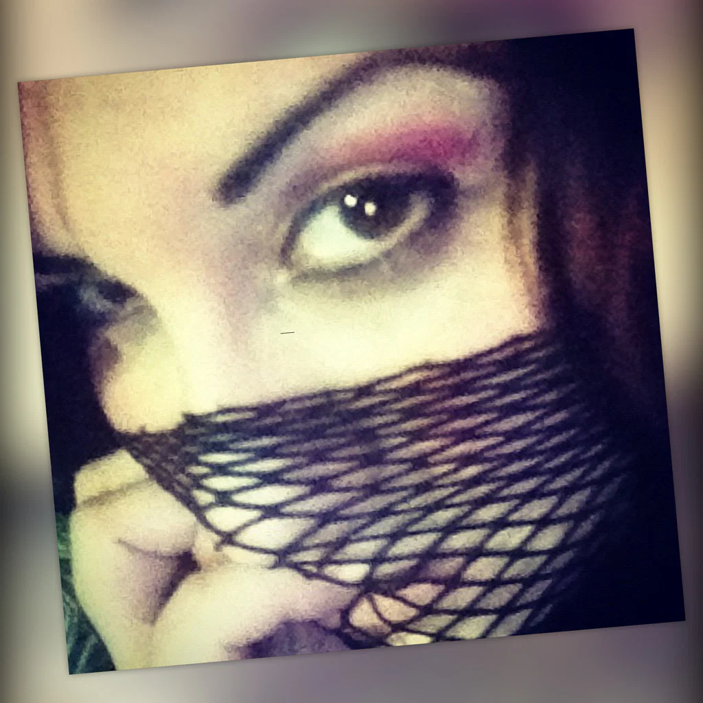 Dee's avatar