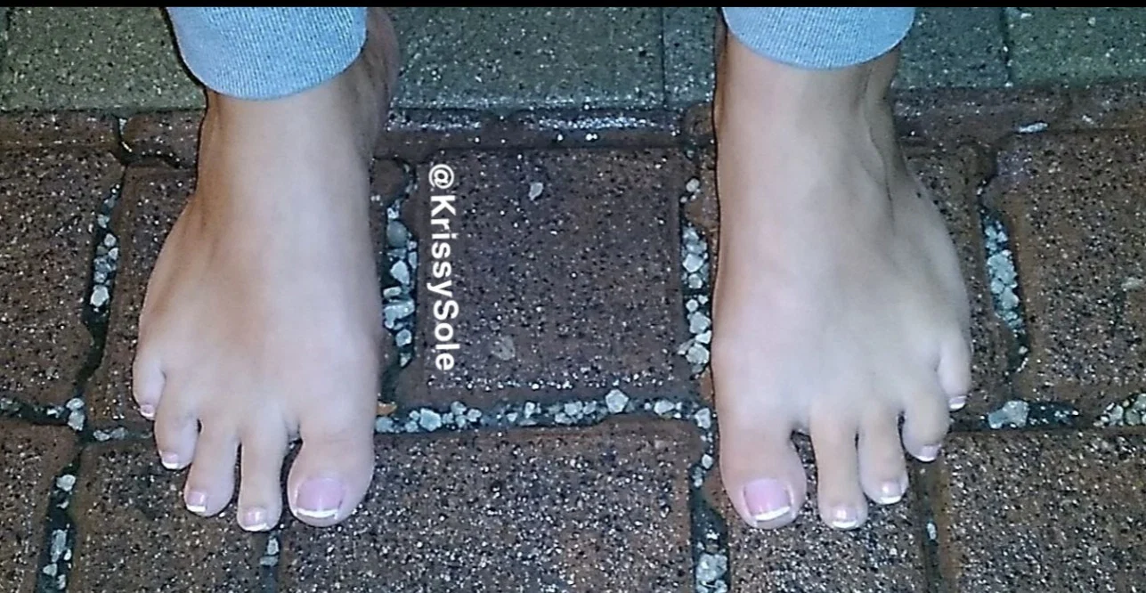 Krissy Soles profile banner