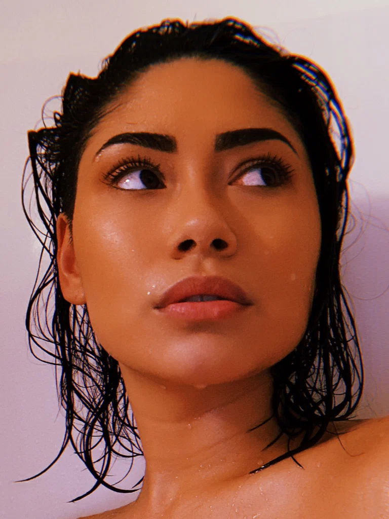 Luna Rain's avatar