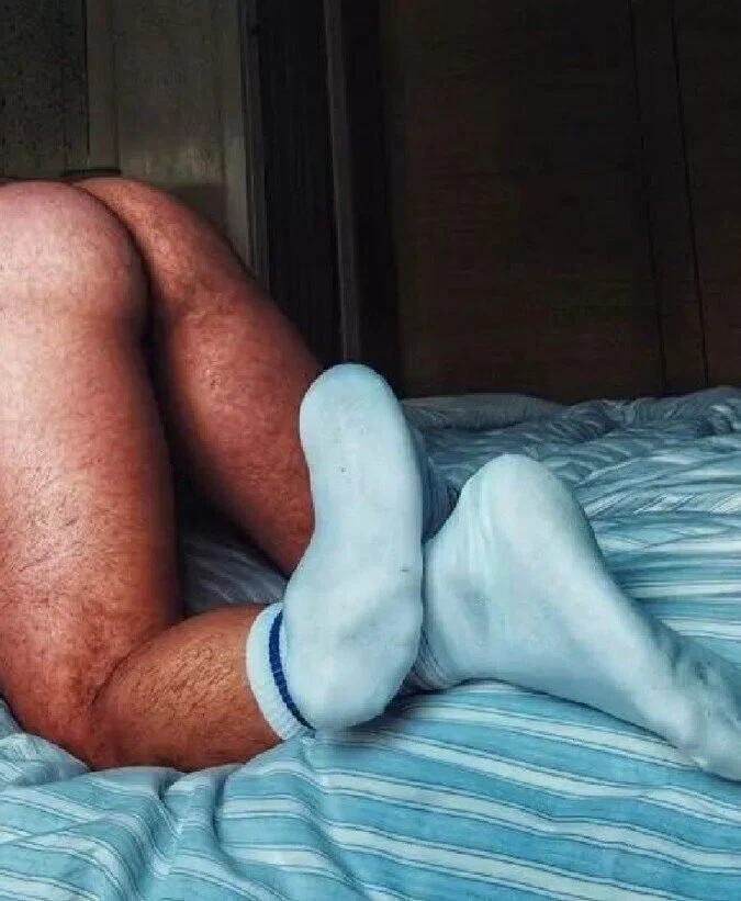 Two Different Feet profile banner