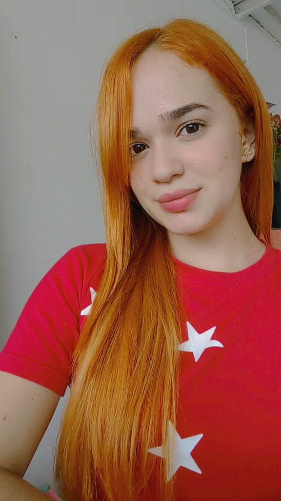 Mari Restrepo's avatar