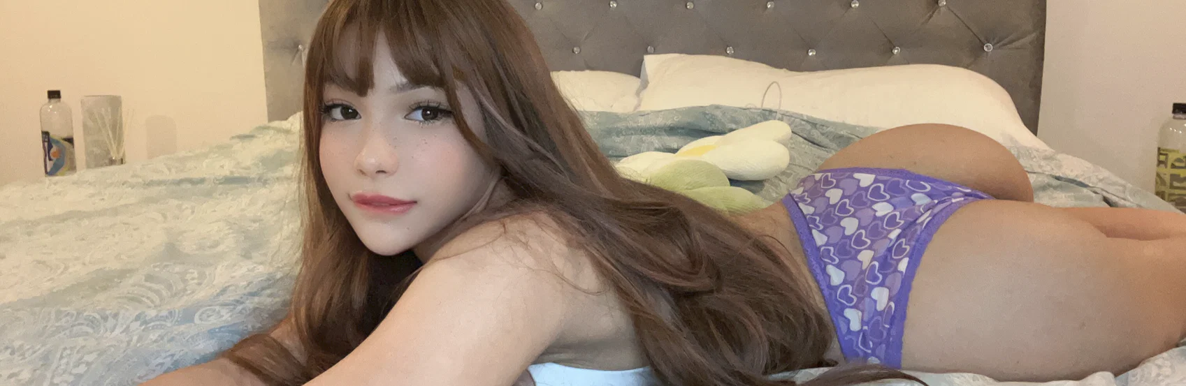 hana ♡ profile banner