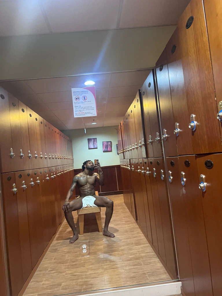 Hustle Simmons's avatar