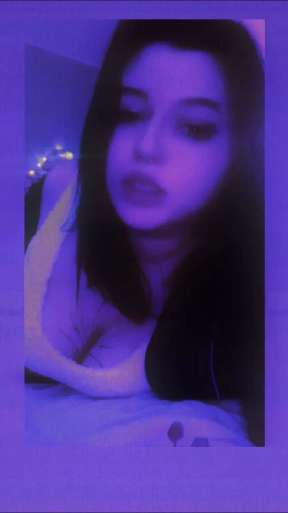 Elizabeth Wolf 💖's avatar