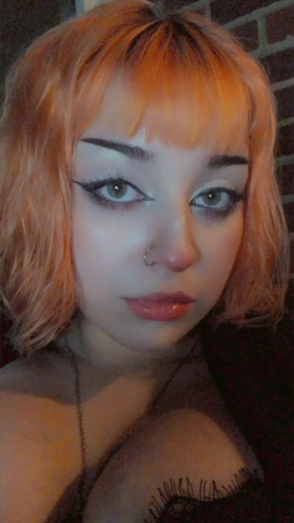 Goth Mommy 🖤