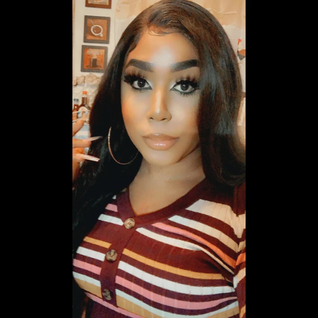 Natalie Mercedes's avatar