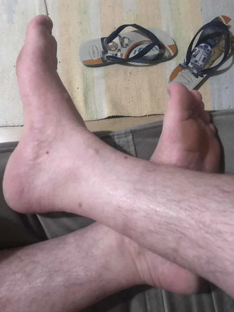 Foot For You's avatar