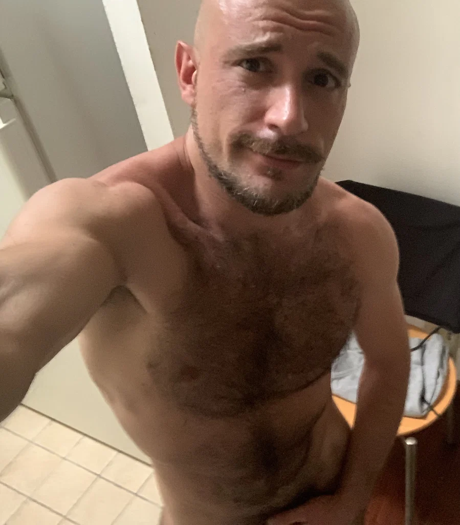 BOYXLHOT's avatar
