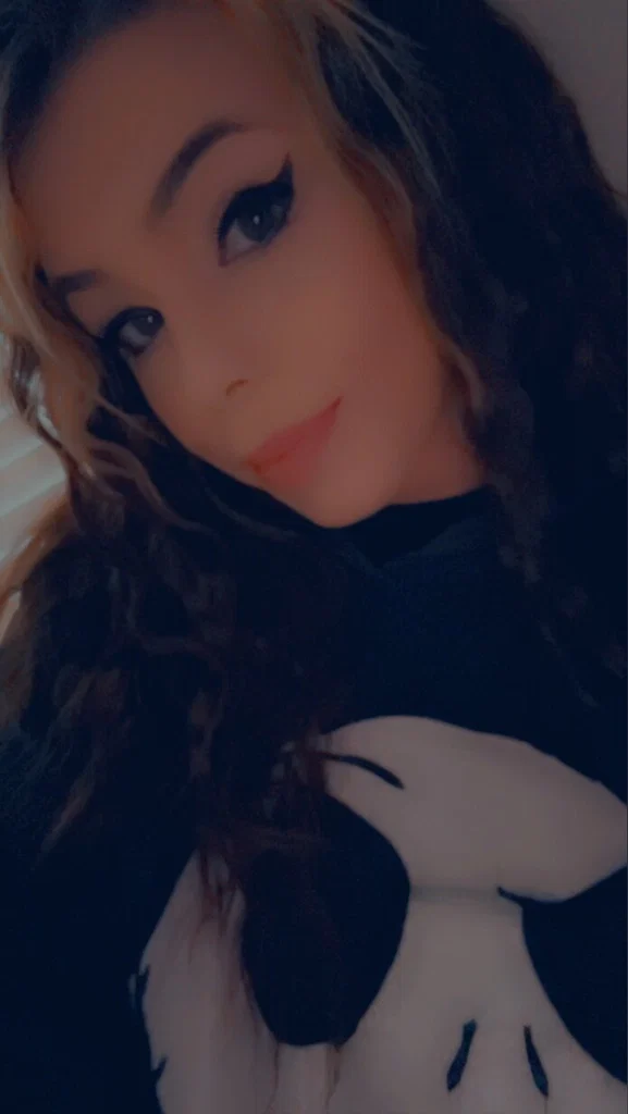 Kara Raven's avatar