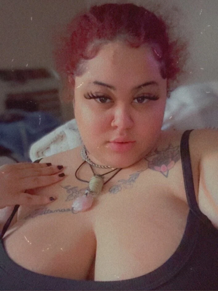JuicyPeachX🍑💦