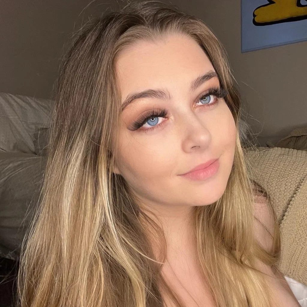 Tati Vega PREMIUM PAGE's avatar