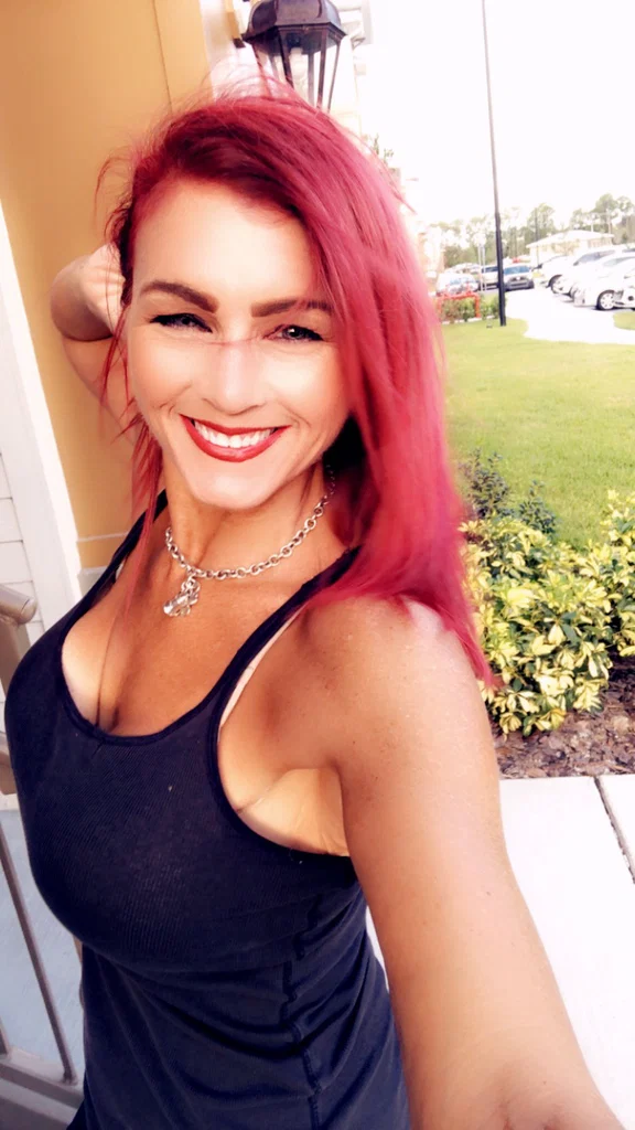 Phoenixxx Reign's avatar