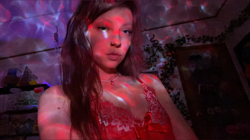 TayBaby🥰🍒's avatar